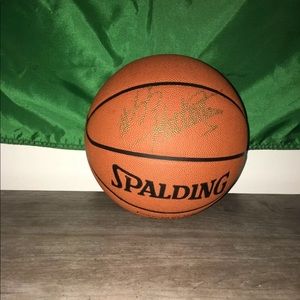 Dikembe Mutombo signed basketball (authentic)